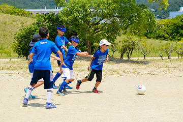 [誰もが混ざり合える未来のために  ブラインドサッカーの"みらい"を支えてください]の画像