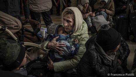[【ウクライナ危機緊急支援募金】 多くの人に緊急人道援助を （ケア・インターナショナル ジャパン）]の画像
